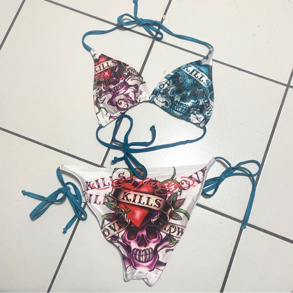 Ed Hardy love kills tattoo bikini - Picture 2 of 6